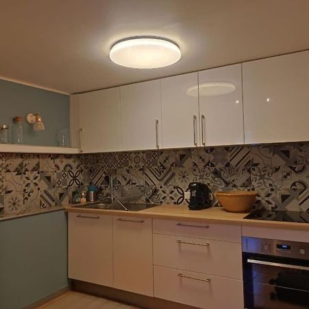 Appartement Cosy 2/4 Personnes La Roquebrussanne Ngoại thất bức ảnh