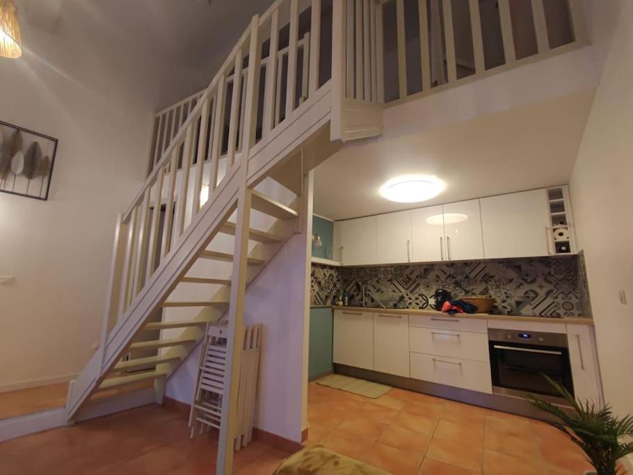 Appartement Cosy 2/4 Personnes La Roquebrussanne Ngoại thất bức ảnh